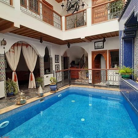 Riad La Porte Des 5 Jardins Marrakesh Esterno foto