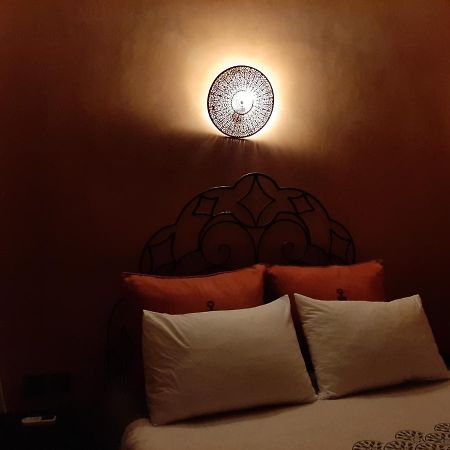 Riad La Porte Des 5 Jardins Marrakesh Esterno foto