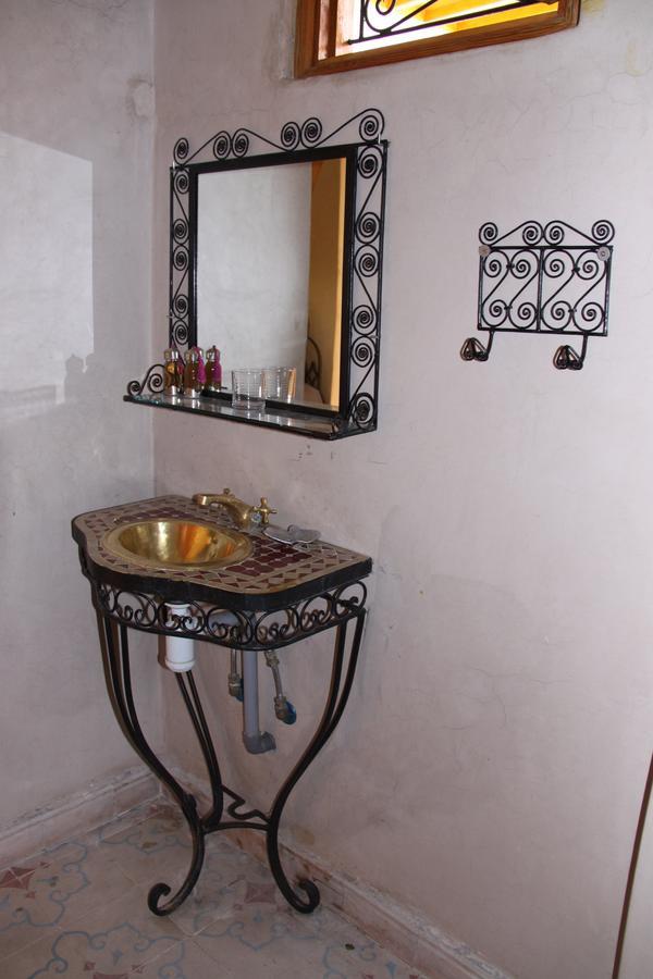 Riad La Porte Des 5 Jardins Marrakesh Esterno foto