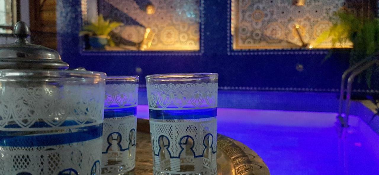 Riad La Porte Des 5 Jardins Marrakesh Esterno foto