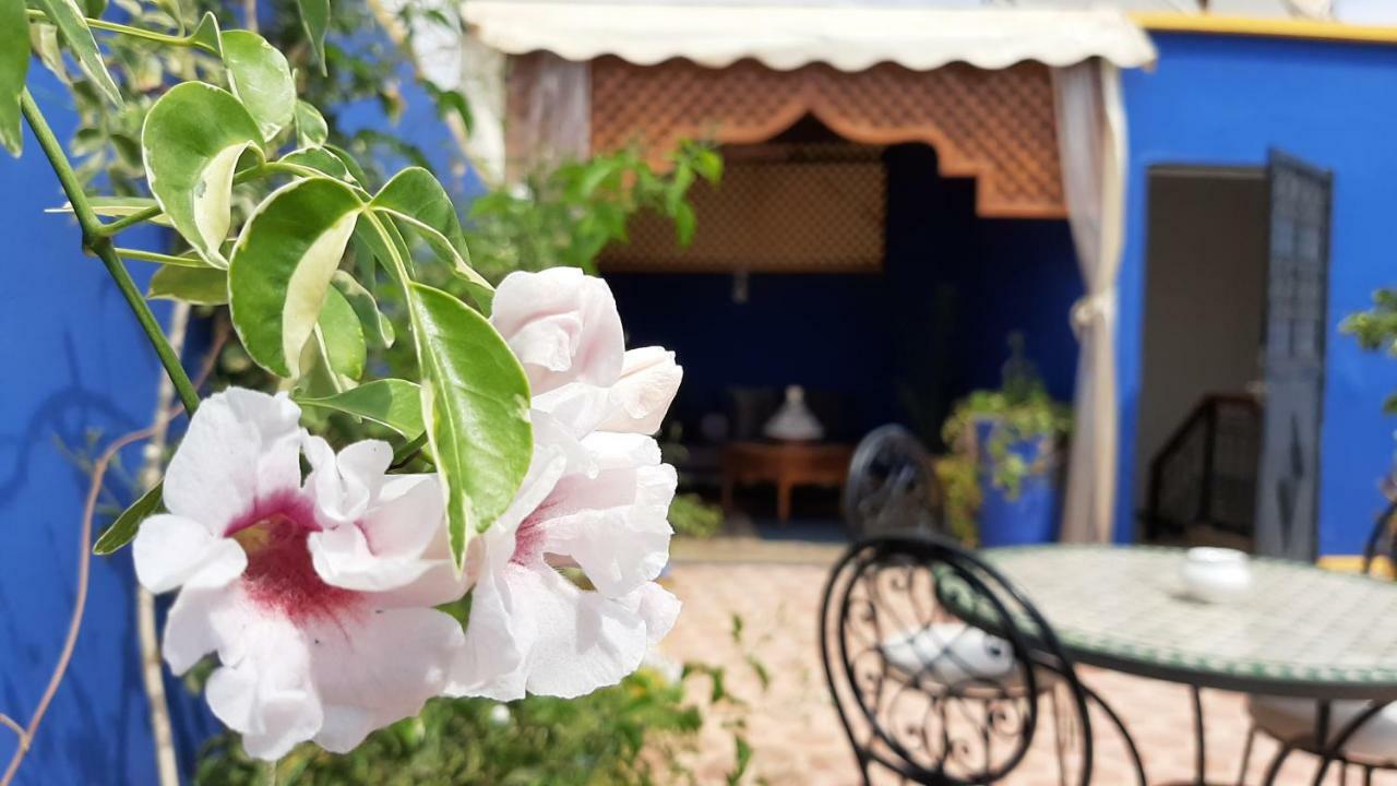 Riad La Porte Des 5 Jardins Marrakesh Esterno foto